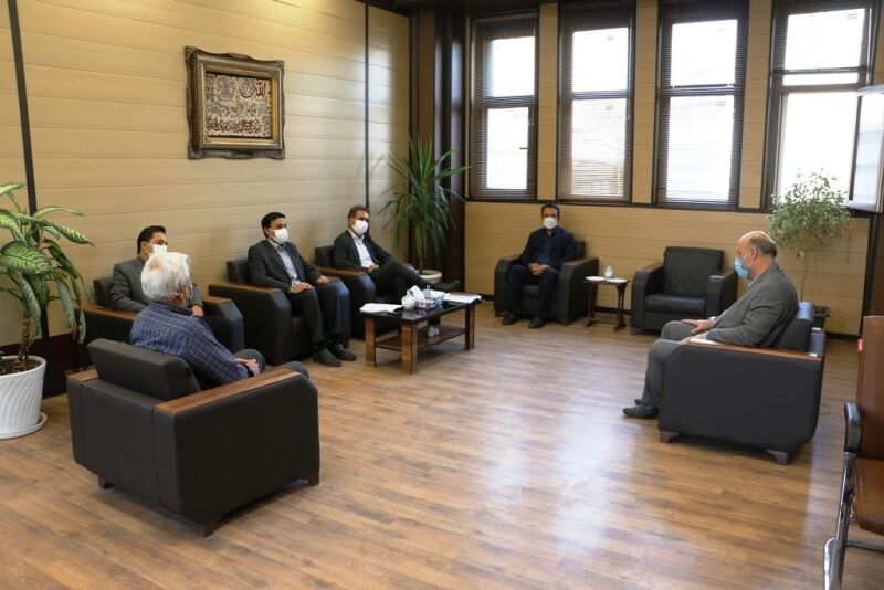 مدیر امور عشایر: تامین نهاده‌های دامی مهمترین دغدغه عشایر تهران است